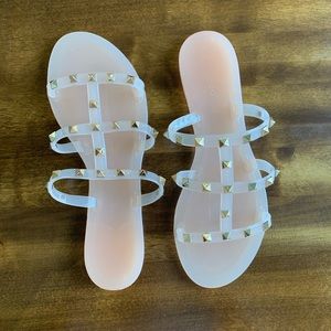 Studded Jelly Slides